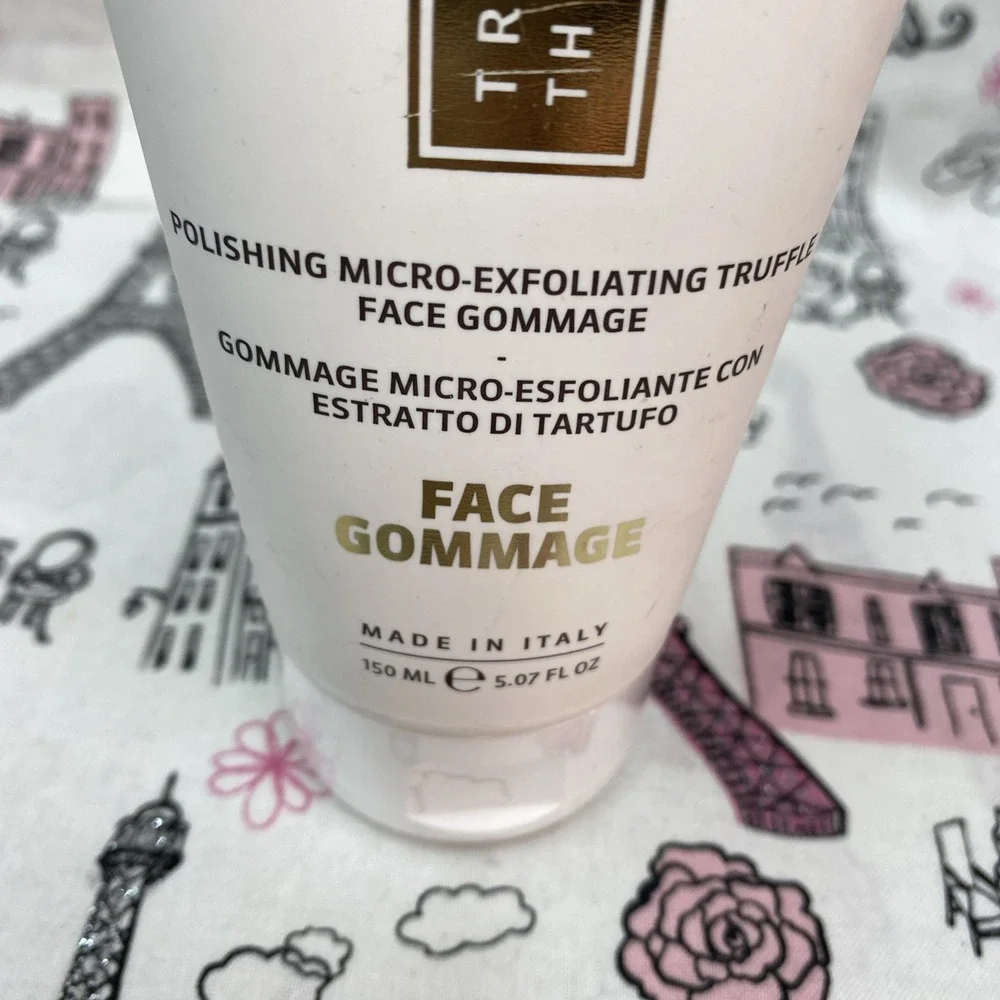 Skin & Co Truffle‎ Therapy Polishing Micro Exfoliating FACE GOMMAGE 5.07oz/150ml